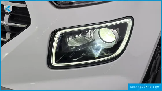 HYUNDAI VENUE 1,6 PREMIUM