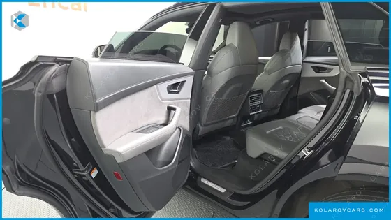 AUDI Q8 55 TFSI QUATTRO PREMIUM