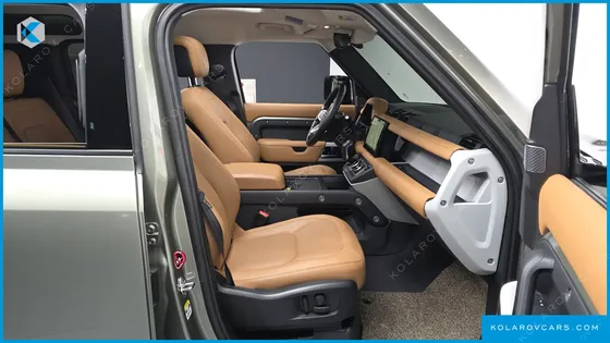 LAND ROVER DEFENDER 110 D300 HSE