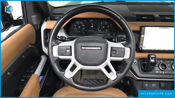 LAND ROVER DEFENDER 110 D300 HSE