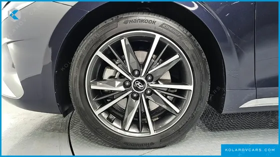 HYUNDAI GRANDEUR 2.5
