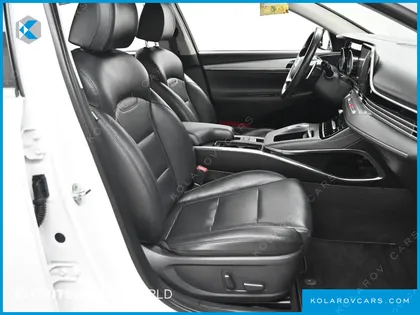 HYUNDAI GRANDEUR 3.0 LPI RENT CAR