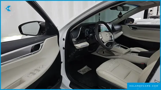 HYUNDAI GRANDEUR 3.3