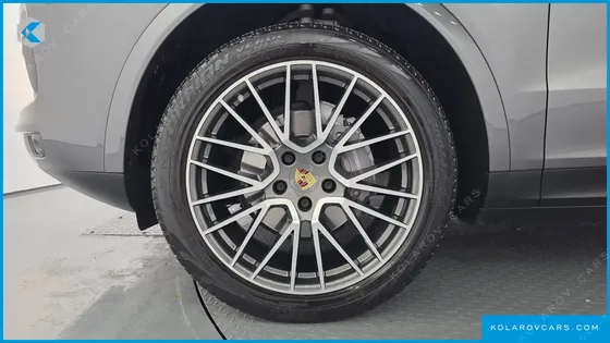 PORSCHE CAYENNE 3.0
