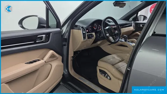 PORSCHE CAYENNE 3.0