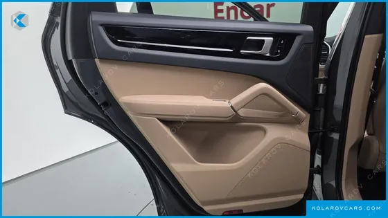 PORSCHE CAYENNE 3.0