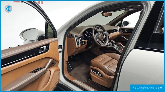 PORSCHE CAYENNE 3.0