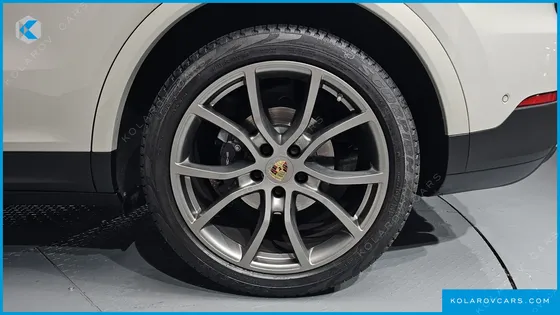 PORSCHE CAYENNE 3.0