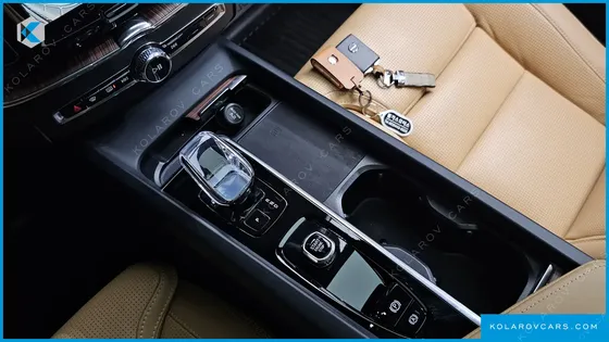 VOLVO XC60 T8 ULTRA BRIGHT