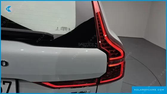 VOLVO XC60 T8 ULTRA BRIGHT