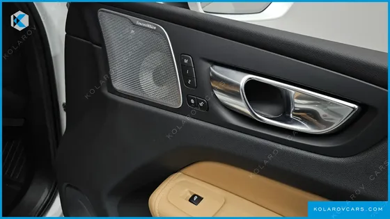 VOLVO XC60 T8 ULTRA BRIGHT