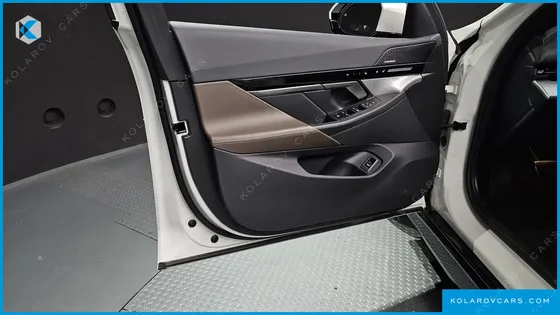 BMW 5 SERIES 520I SPECIAL EDITION