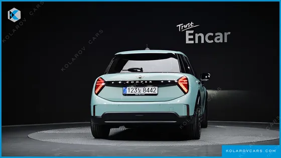 MINI COOPER 5DOOR BREEZE EDITION