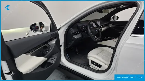 BMW 5 SERIES 523D M SPORT