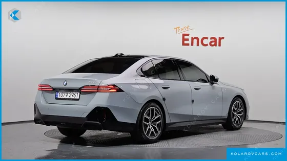 BMW 5 SERIES 520I M SPORT