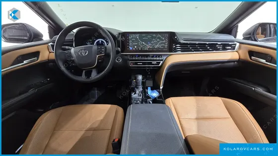 TOYOTA CAMRY 2.5 XLE HYBRID
