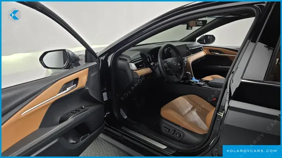 TOYOTA CAMRY 2.5 XLE HYBRID