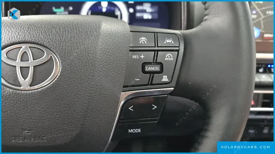 TOYOTA CAMRY 2.5 XLE HYBRID