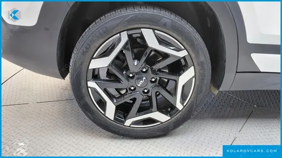 KIA SELTOS GASOLINE 2.0 2WD