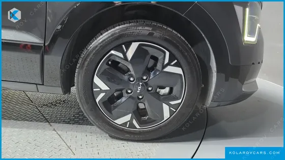KIA NIRO EARTH