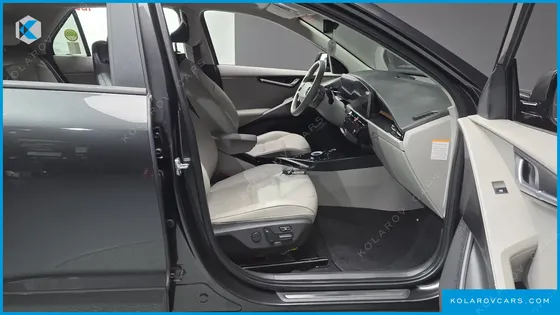 KIA NIRO EARTH