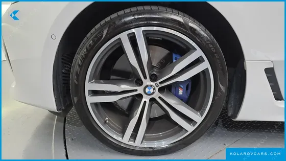 BMW GRAN TURISMO (GT) 630I XDRIVE M SPORT