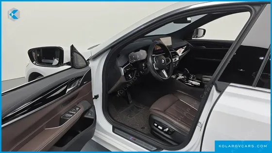 BMW GRAN TURISMO (GT) 630I XDRIVE M SPORT