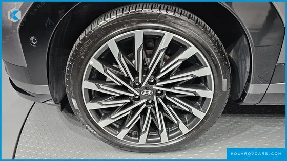HYUNDAI SANTA FE GASOLINE 2.5T 4WD
