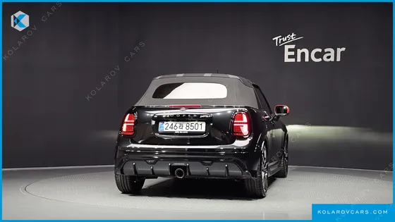 MINI COOPER CONVERTIBLE JCW