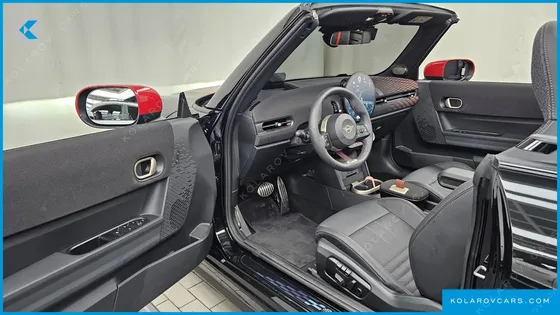 MINI COOPER CONVERTIBLE JCW