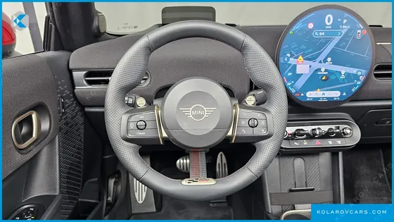 MINI COOPER CONVERTIBLE JCW
