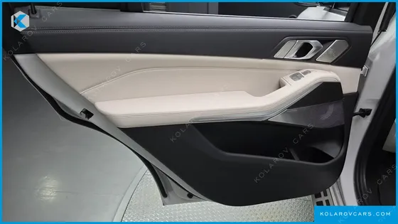 BMW X7 XDRIVE 40D DESIGN PURE EXCELLENCE 7-SEATER