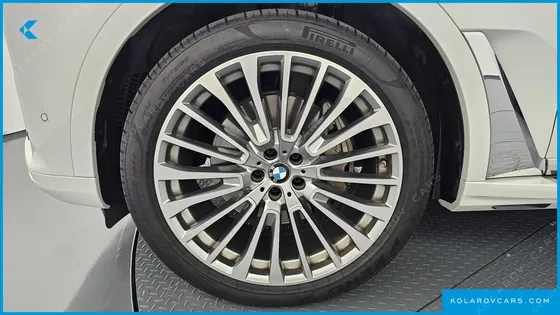 BMW X7 XDRIVE 40D DESIGN PURE EXCELLENCE 7-SEATER