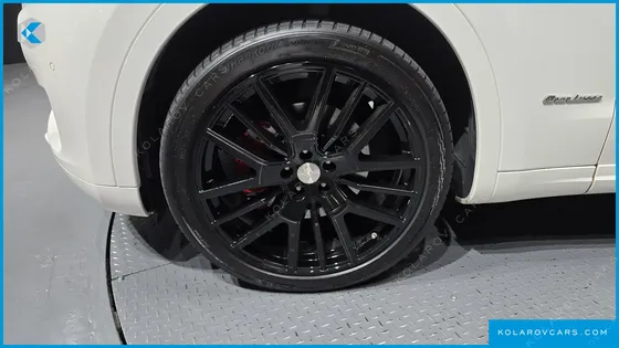 MASERATI LEVANTE 3.0 DIESEL AWD GRANLUSSO