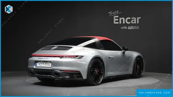PORSCHE 911 TARGA 4 GTS