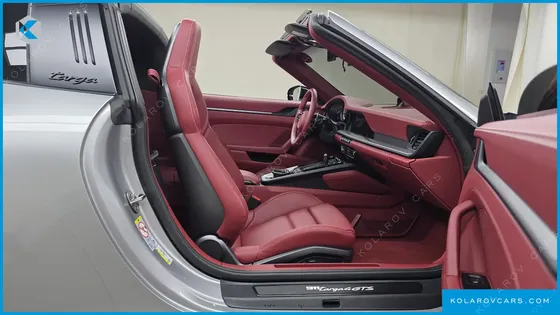 PORSCHE 911 TARGA 4 GTS