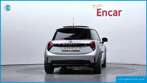 MINI COOPER FAVOURED