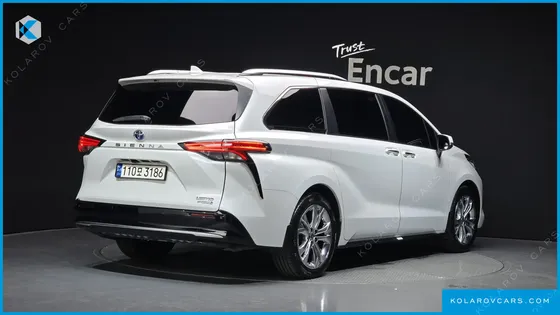 TOYOTA SIENNA 2.5 HYBRID 2WD