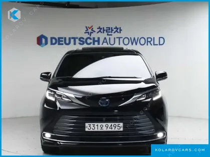 TOYOTA SIENNA 2.5 HYBRID 2WD