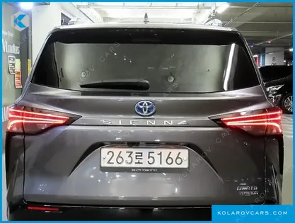 TOYOTA SIENNA 2.5 HYBRID 2WD