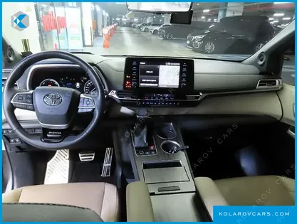 TOYOTA SIENNA 2.5 HYBRID 2WD