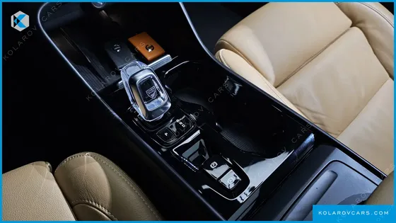 VOLVO XC40 B4 INSCRIPTION