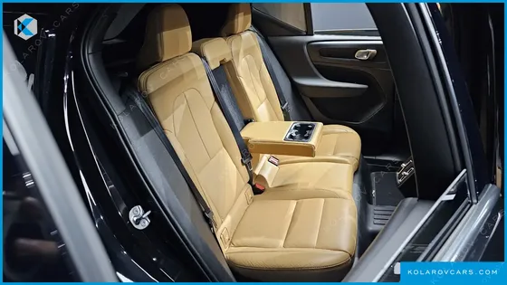 VOLVO XC40 B4 INSCRIPTION