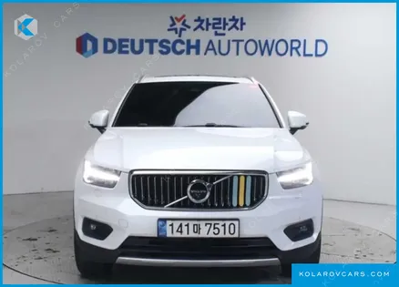 VOLVO XC40 B4 INSCRIPTION