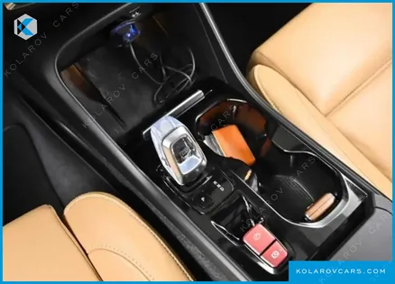 VOLVO XC40 B4 INSCRIPTION