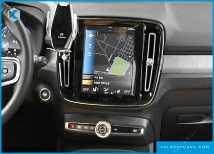 VOLVO XC40 B4 INSCRIPTION