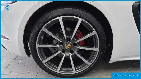 PORSCHE 718 2.0