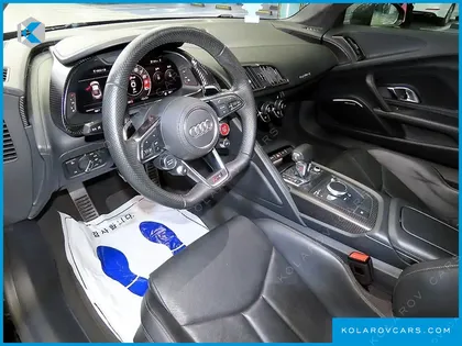 AUDI R8 5.2 V10 PLUS COUPE