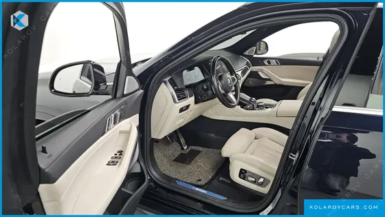 BMW X6 M50I