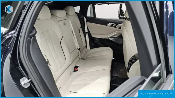 BMW X6 M50I